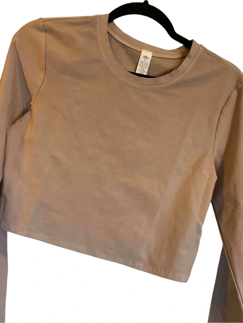 NWT Alo Yoga Washed Alosoft Crop Finesse Long Sleeve GREY SKY WASH Size: Medium